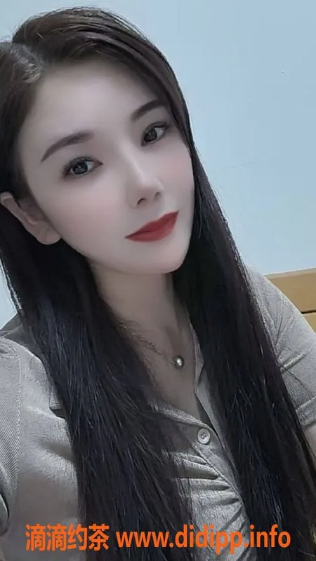 广州楼凤-天河青青，400元体验美颜熟妇魅力