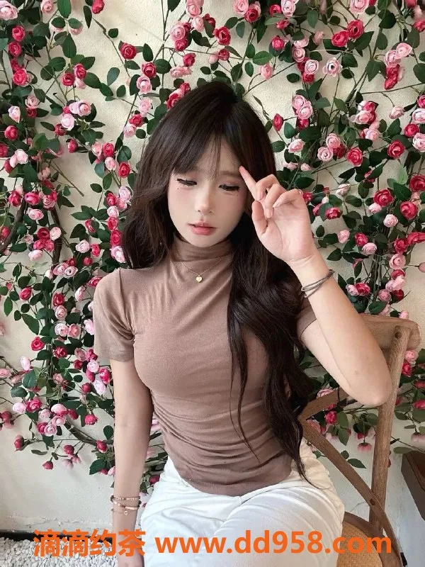 扬州楼凤-扬州邗江18岁嫩妹冰冰，服务超赞