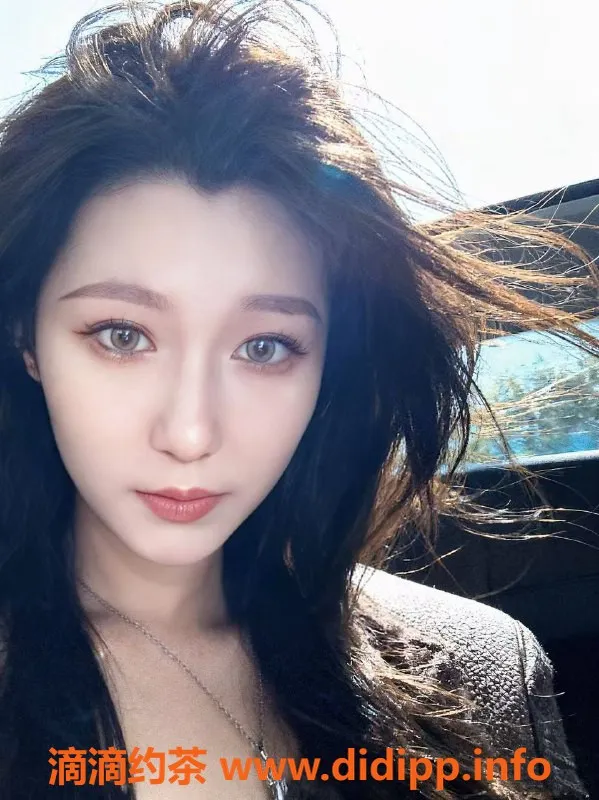 深圳楼凤-深圳龙华嫩妹甜甜，双向服务1300起