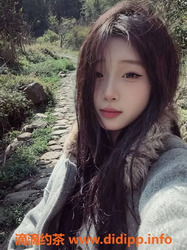 深圳楼凤-龙岗坂田水蜜桃，嫩妹服务体验价1000起