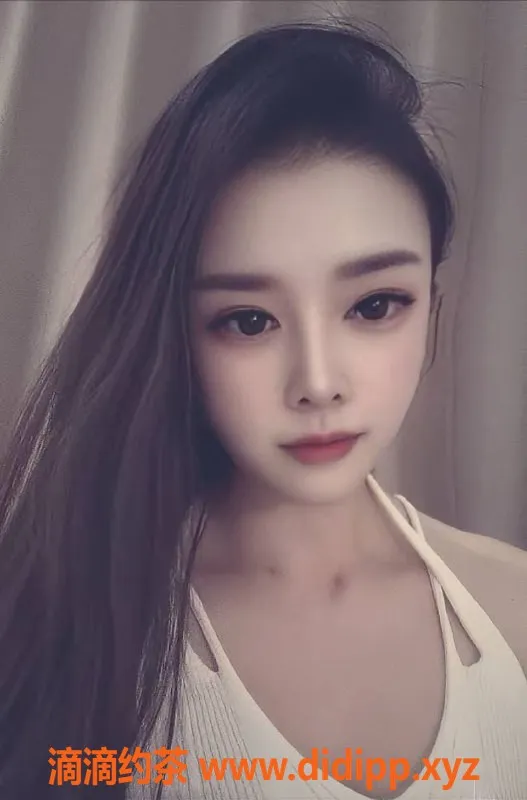 北京楼凤-朝阳亮马桥啊奇，26岁，166cm，95斤，茶费1K