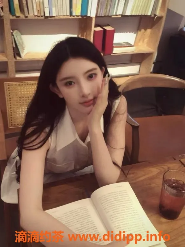 广州楼凤-海珠正妹Mercy，1300元体验陪伴