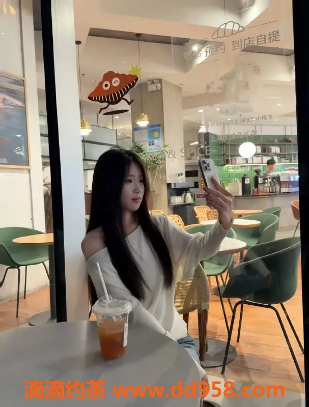 常州楼凤-常州熙儿，22岁，身高169，胸围C，仅8起