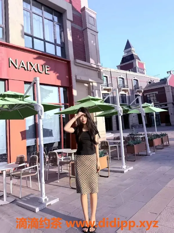 常州楼凤资源信息,常州熙儿，22岁，身高169，胸围C，仅8起