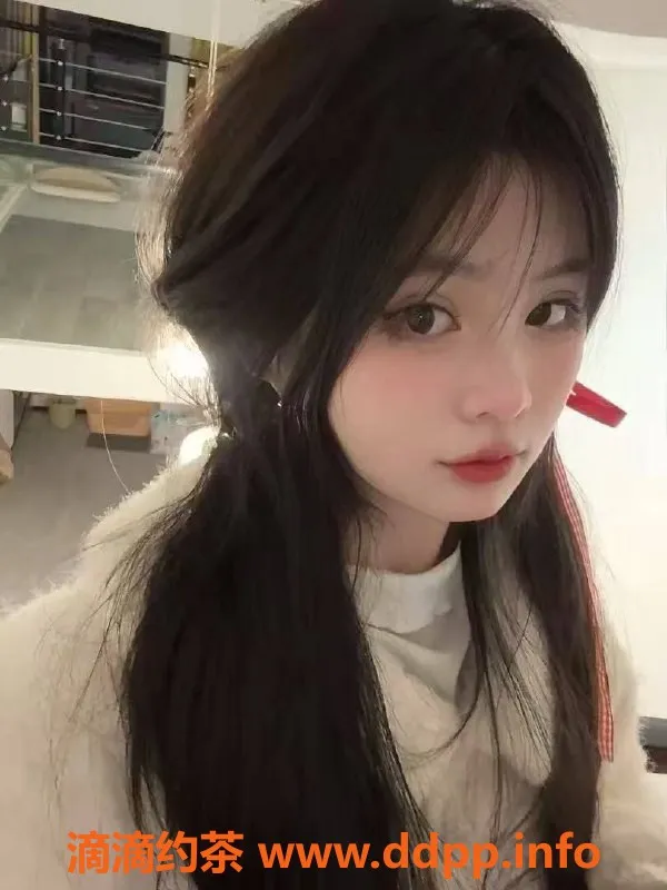 常州楼凤-常州静静，20岁，身高163，胸围C，服务超赞！