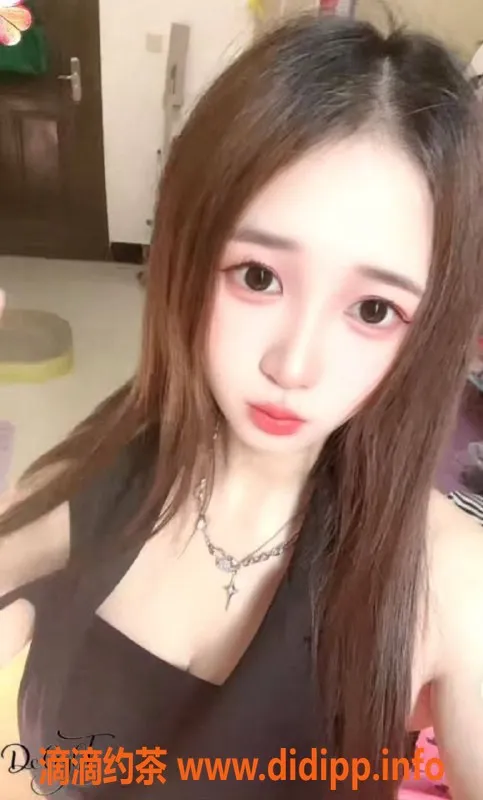 成都楼凤资源信息,武侯区小O，身材出众，服务一流