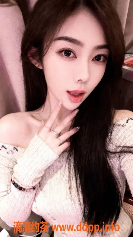 南通楼凤-南通笑笑，22岁170cm健身教练，P800可约