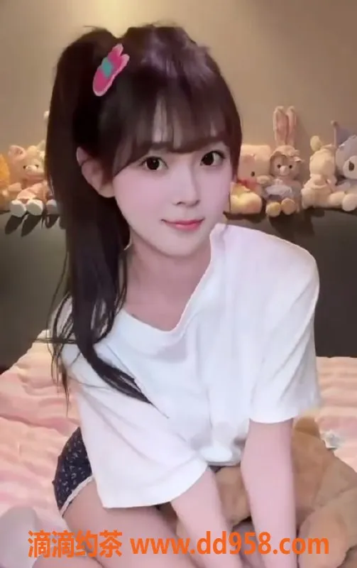 杭州楼凤-萧山区嫩妹苏晚晚，陪浴服务超诱人！