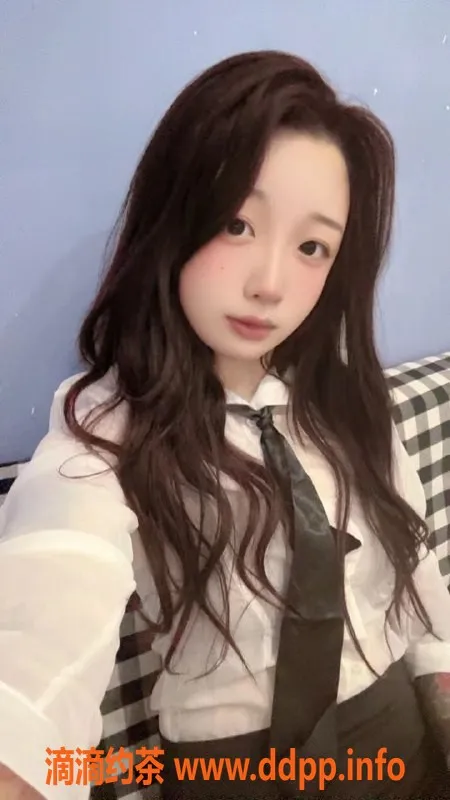 成都楼凤-成都星星 170cm大长腿 16岁嫩妹 服务优质