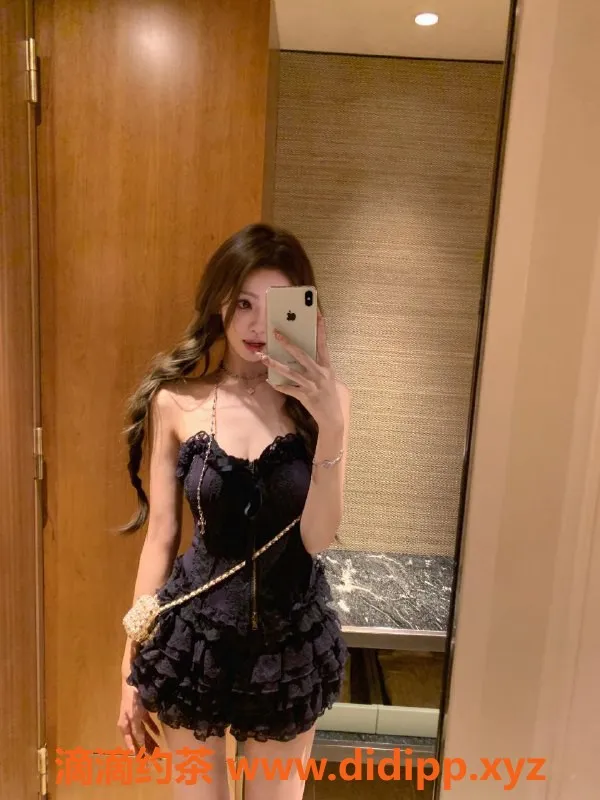 无锡楼凤-锡山05超嫩少女，粉面小蛮腰诱惑不断