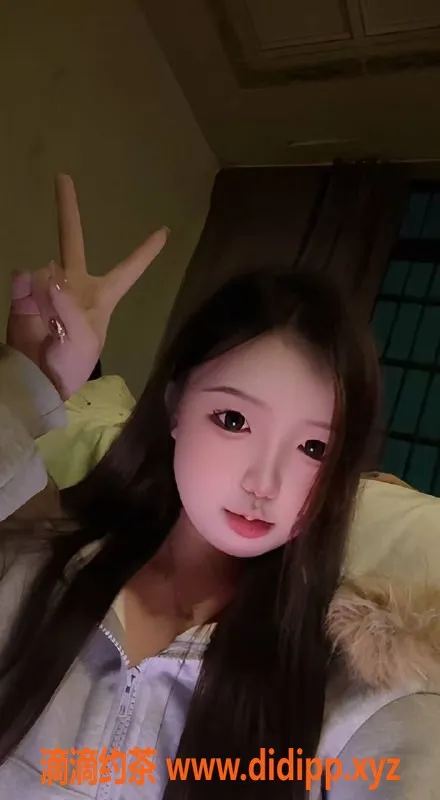 广州楼凤-金沙州嫩妹乐乐，享受舌吻与六九服务