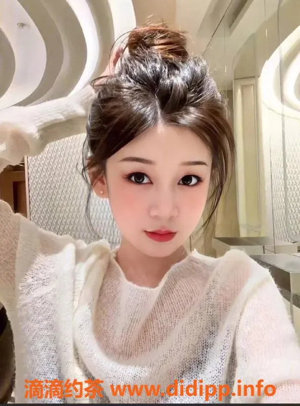 成都楼凤资源信息,武侯区御姐风光大奶 课时费7/13