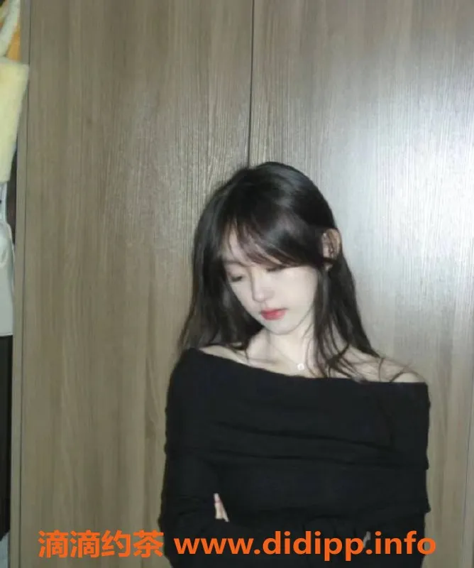 杭州楼凤资源信息,萧山适中美眉，身高165，价格合理，尽享服务