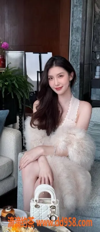 深圳楼凤-福田长腿美女由纪雪子，1300P的绝妙体验