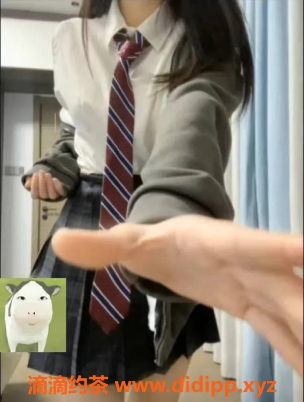 成都楼凤-武侯区静雯，颜值车6/10，嫩妹体验