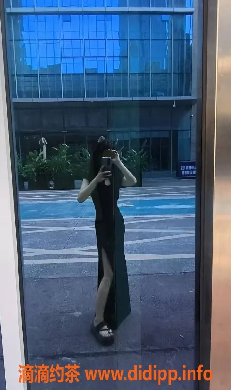 成都楼凤资源信息,武侯区静雯，颜值车6/10，嫩妹体验