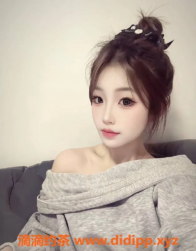 深圳楼凤-南山嫩妹陈念念，900P起，制服、六九等多重服务