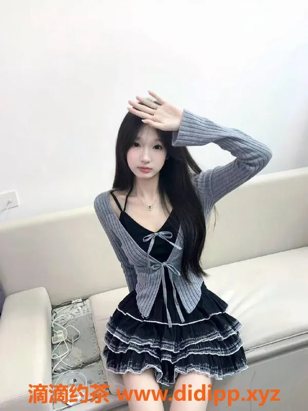 深圳楼凤-龙华楠楠，163身高C胸，1000元起享服务