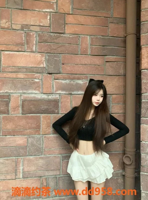 广州楼凤-天河嫩妹南乔，800元享美妙服务