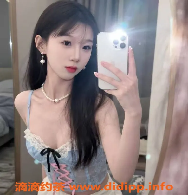 深圳楼凤资源信息,福田嫩妹小美，1000元体验制服诱惑