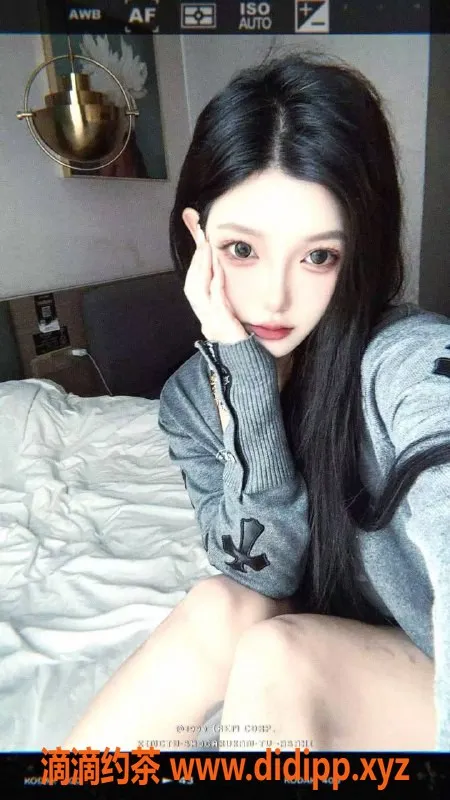 深圳楼凤-宝安嫩姐小布丁，800元起，制服诱惑等你来体验！