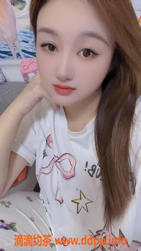 广州楼凤-天河区乐乐，400元起，性感多样服务