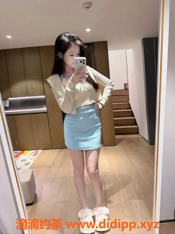 深圳楼凤资源信息,南山区嫩妹贝贝，制服调情服务，价格1200-2400