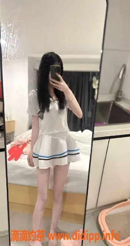 深圳楼凤-南山区嫩妹九九，1000元起激情服务