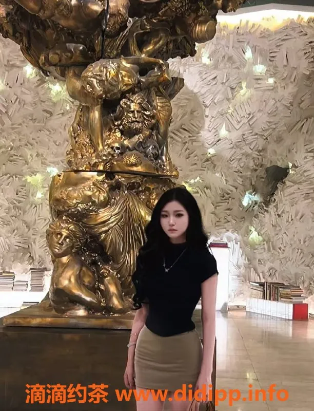 常州楼凤资源信息,常州菲菲，25岁，168cm身高，97斤，C罩杯