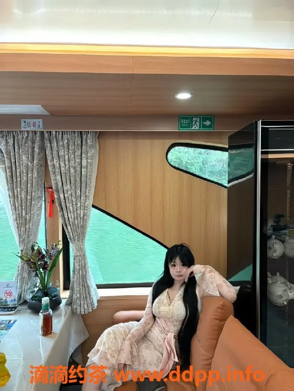 无锡楼凤资源信息,梁溪超顶级少女，天然F奶，69口爆，服务多样