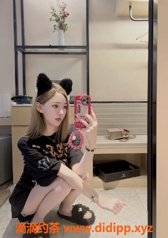 东莞楼凤-东莞璐瑶新鲜上阵，苗条嫩御型佳人