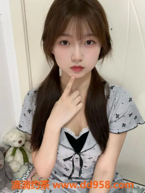 无锡楼凤资源信息,梁溪超嫩学妹雅悦，娇小可爱，69价格