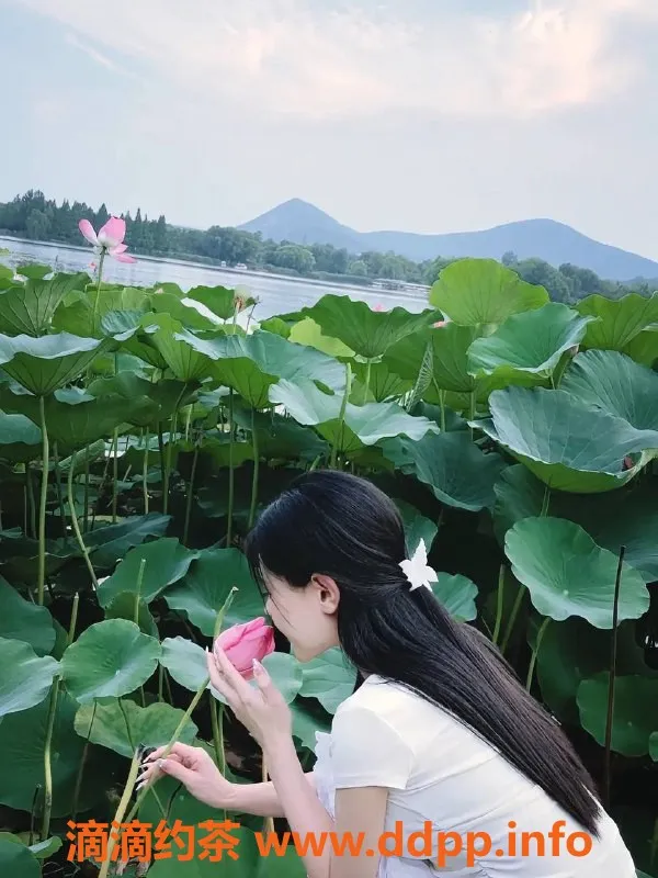 扬州楼凤-泰州海陵小可乐，青春正妹，服务周到