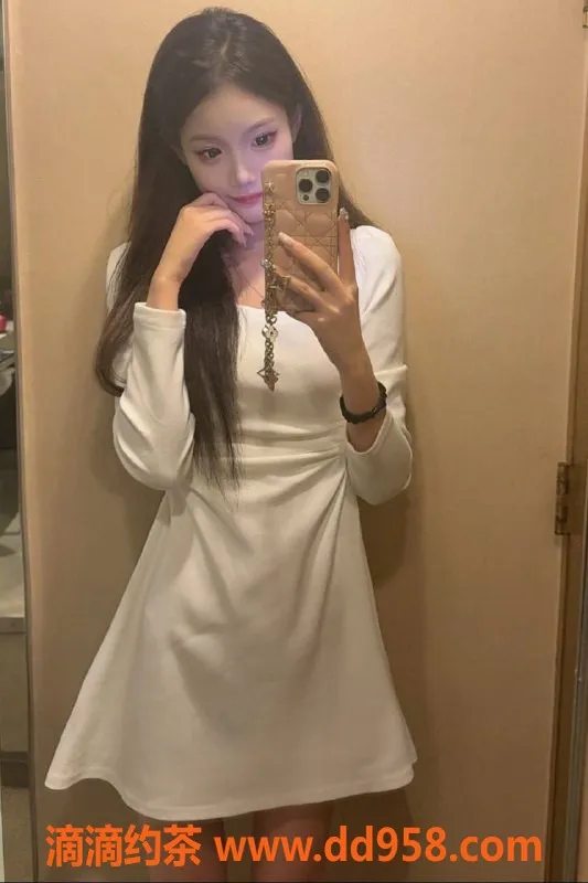 广州楼凤资源信息,广州天河CC，900元体验不容错过！