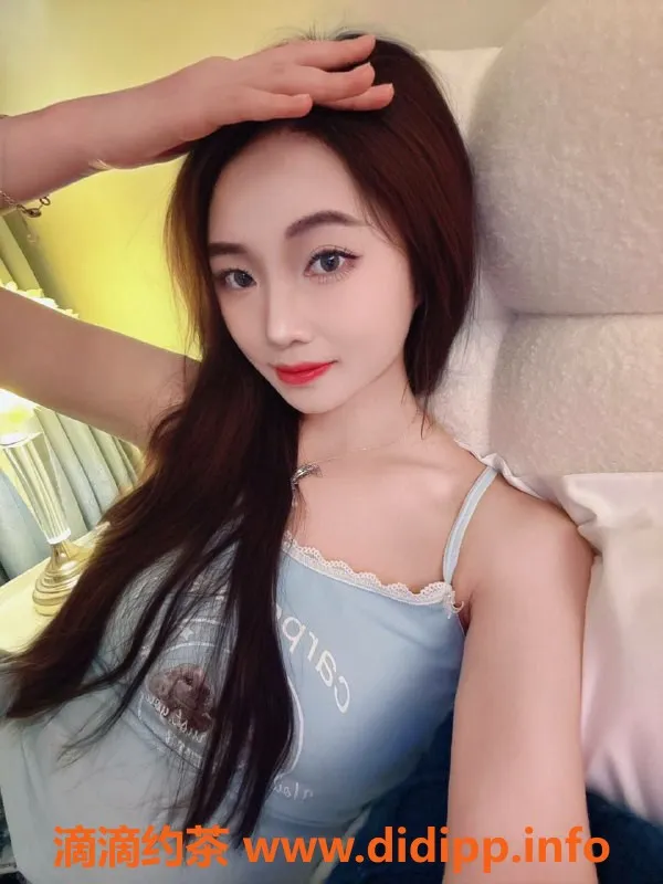 珠海楼凤-拱北馨儿，身材火辣，热情服务