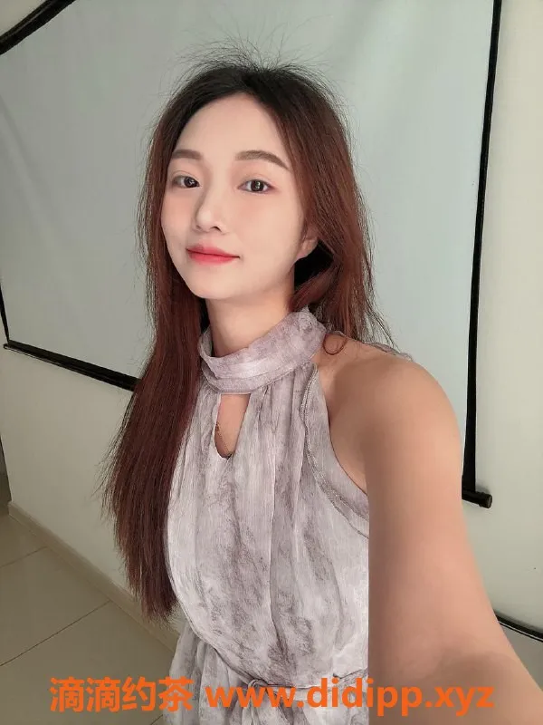 珠海楼凤-拱北馨儿，身材火辣，热情服务