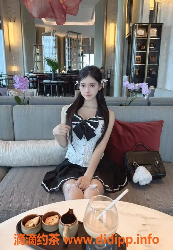 成都楼凤-武侯区嫩妹兔兔，7P服务体验超棒