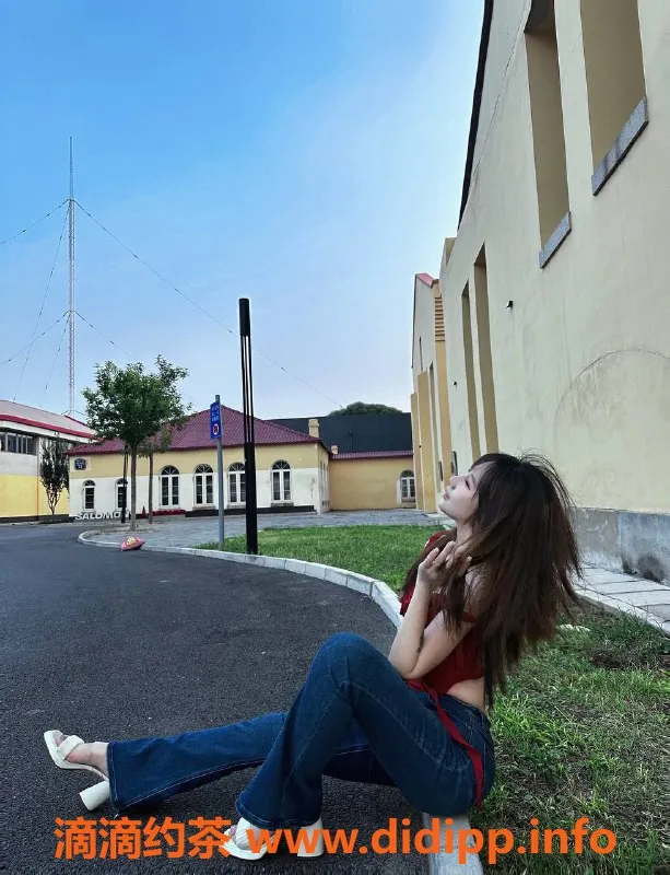 北京楼凤资源信息,东直门虞诗瑶，教师兼职内衣卖家，批发30Z起