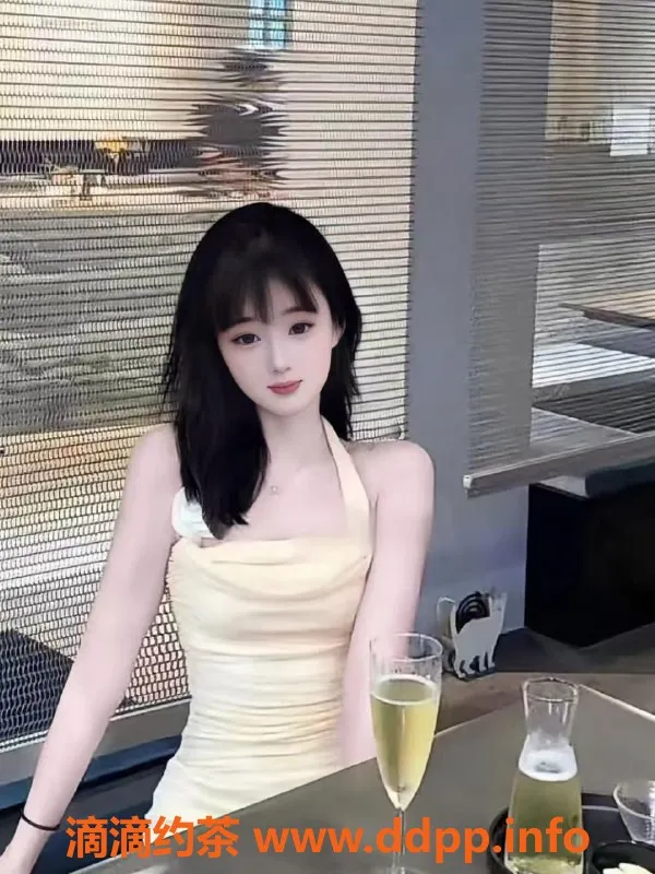 深圳楼凤-南山莎莎，700元无套服务，享受鸳鸯浴与69