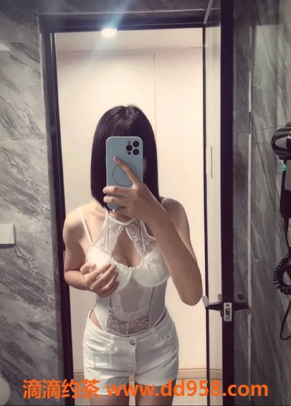 昆明楼凤-昆明小雅，呈贡区学生妹，600元起！