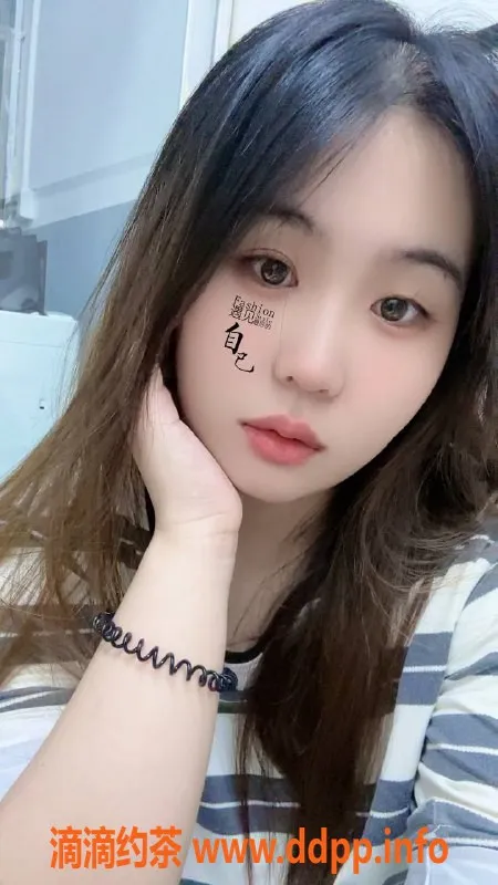 广州楼凤-黄埔柒柒，500元洗吹做服务，尽享惬意时光