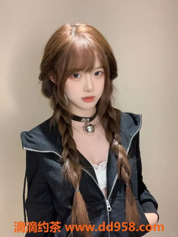 无锡楼凤-梁溪超嫩美少女，娇小玲珑，身材火辣