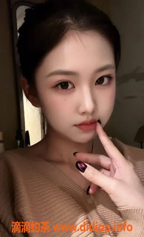 深圳楼凤-深圳罗湖嫩妹沐芸，800元精彩服务等你来体验！