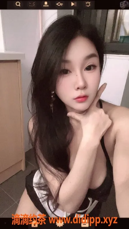 深圳楼凤-南山艺名糖糖，茶费600p，1200pp，等你来体验！