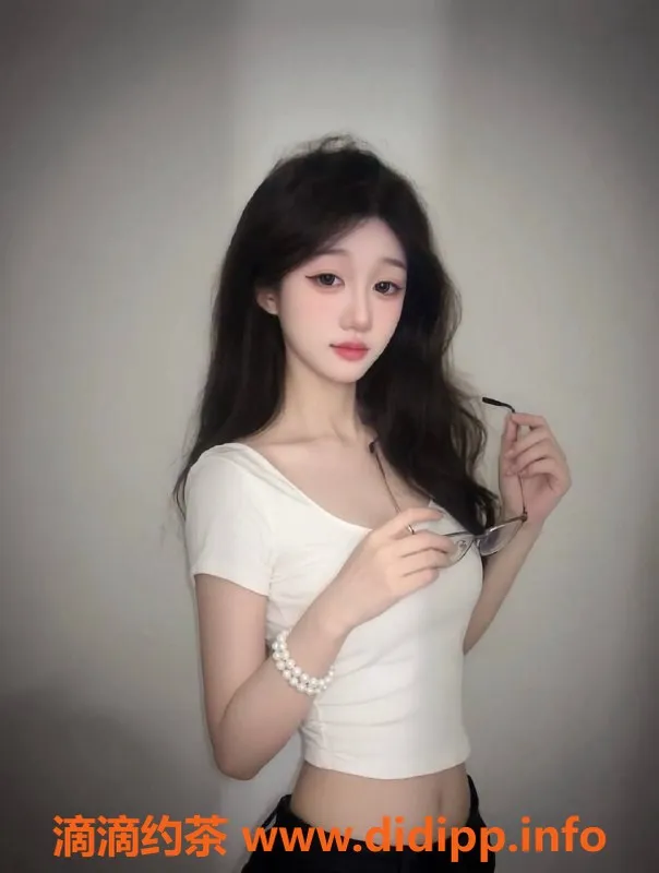 绍兴楼凤-嵊州彤彤，175cm，49kg，亲吻服务等你来体验