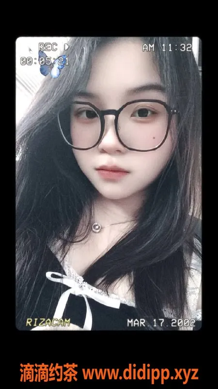 惠州楼凤-大亚湾煎妮，160cm白皮25岁，450p服务等你体验！