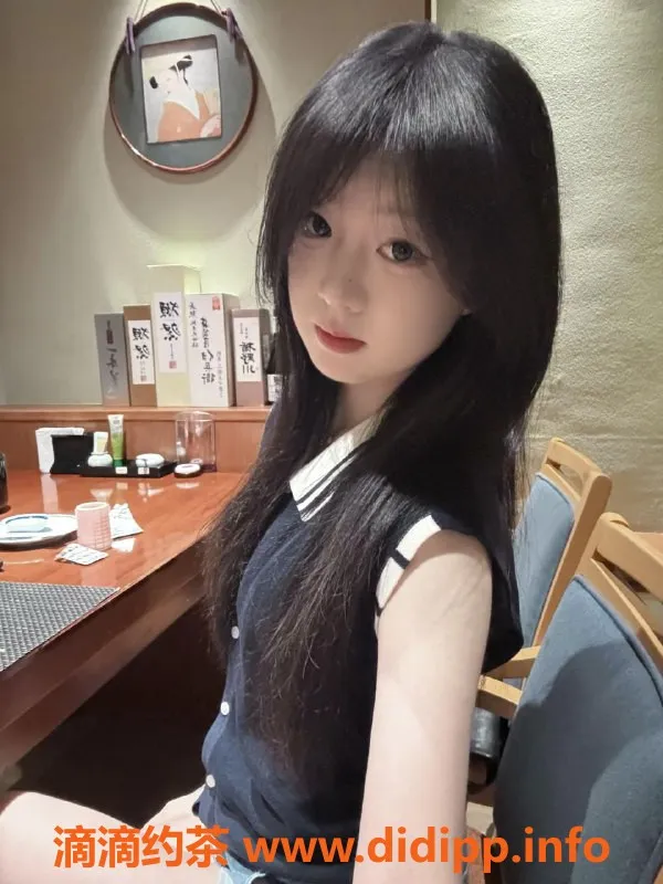 常州楼凤-武进馨儿，162身高90斤，800元服务超值