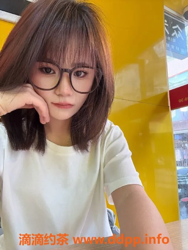 广州楼凤资源信息,白云维妮，性感御姐，提供69p舌吻体验