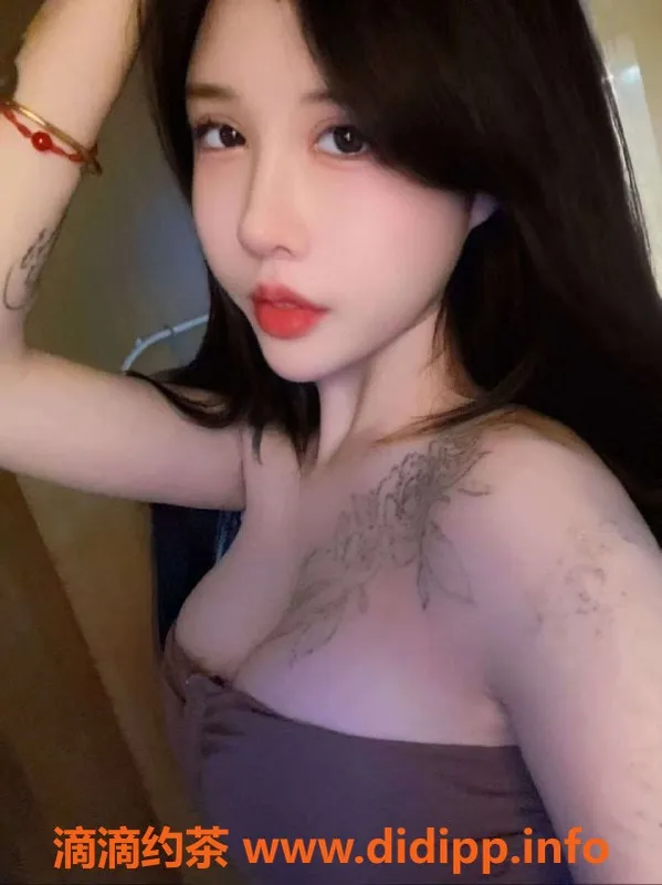 广州楼凤-天河小白虎，嫩妹舌吻体验，超值20P