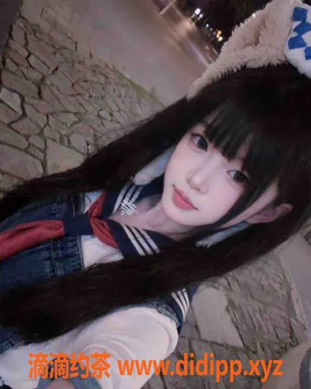 广州楼凤-天河兰兰，9P嫩妹，夜课鸳鸯浴体验